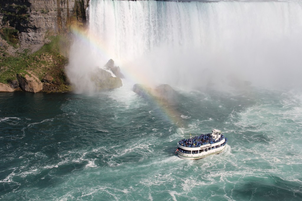 niagara-falls-889173_1920